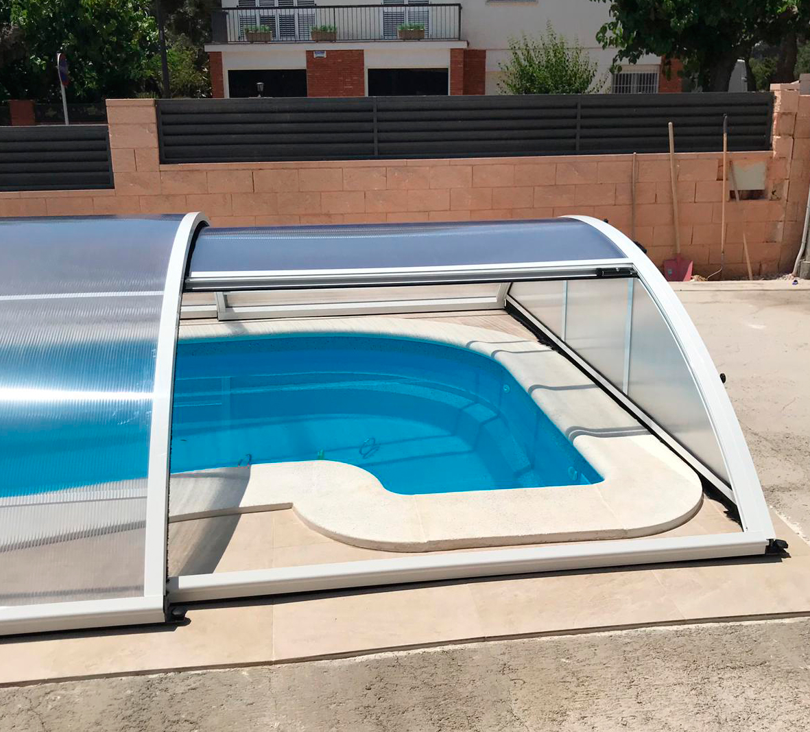 cupula-baja-climatizacion-piscinas-2