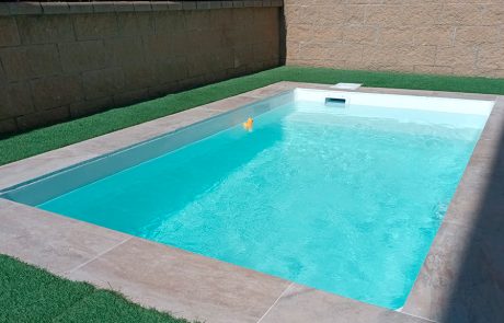 piscina-poliester-mini-c25-max-250-mon-1